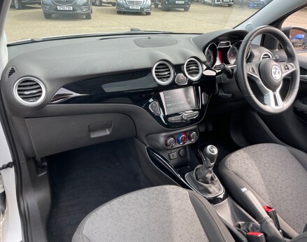Vauxhall Adam GLAM 24