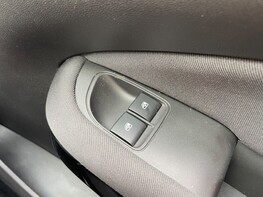Vauxhall Adam GLAM 44