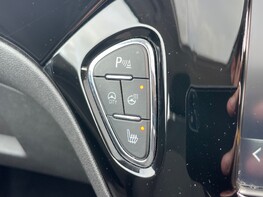 Vauxhall Adam GLAM 32