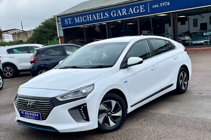 Hyundai IONIQ PREMIUM MHEV