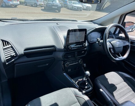 Ford Ecosport ST-LINE 29