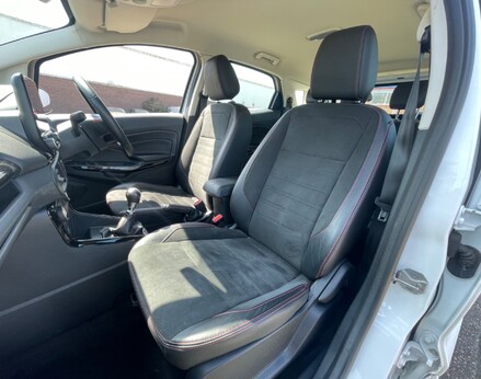 Ford Ecosport ST-LINE 55