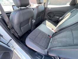 Ford Ecosport ST-LINE 57