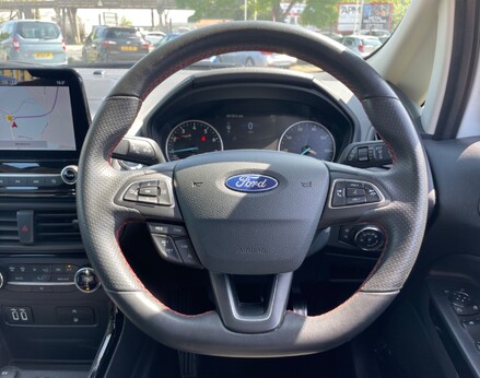 Ford Ecosport ST-LINE 19
