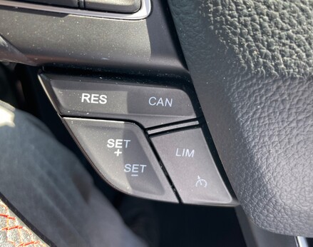 Ford Ecosport ST-LINE 47