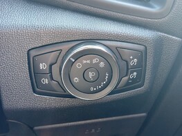 Ford Ecosport ST-LINE 51