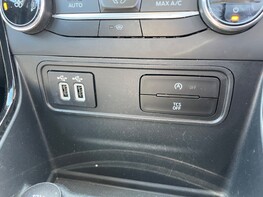Ford Ecosport ST-LINE 42