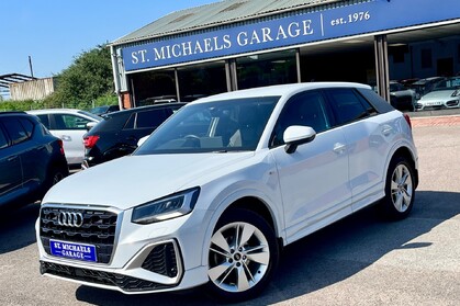 Audi Q2 TFSI S LINE