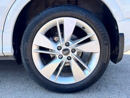 Audi Q2 TFSI S LINE 14