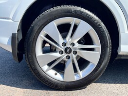 Audi Q2 TFSI S LINE 15