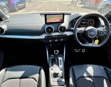 Audi Q2 TFSI S LINE 2