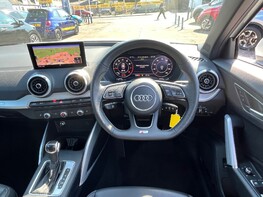 Audi Q2 TFSI S LINE 19