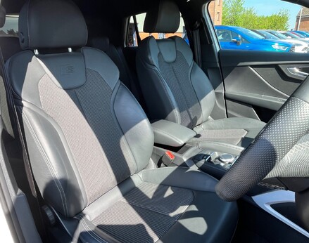 Audi Q2 TFSI S LINE 62