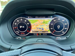 Audi Q2 TFSI S LINE 22