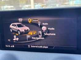 Audi Q2 TFSI S LINE 35