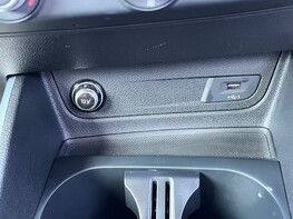 Audi Q2 TFSI S LINE 50