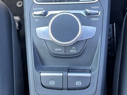 Audi Q2 TFSI S LINE 52