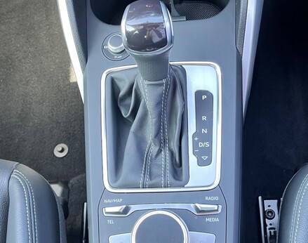 Audi Q2 TFSI S LINE 53