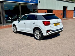 Audi Q2 TFSI S LINE 9