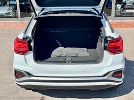 Audi Q2 TFSI S LINE 66