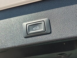 Audi Q2 TFSI S LINE 70