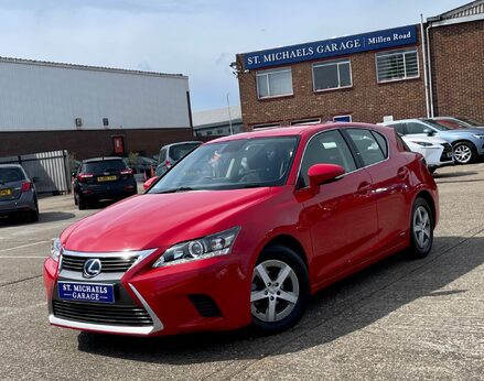 Lexus CT 200H S 1