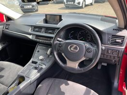 Lexus CT 200H S 17