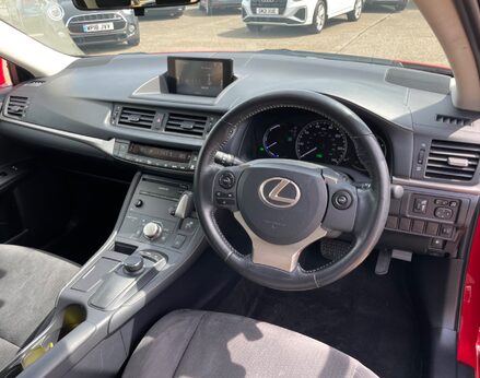 Lexus CT 200H S 17