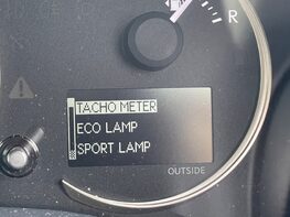 Lexus CT 200H S 22