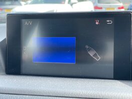 Lexus CT 200H S 32