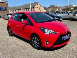 Toyota Yaris VVT-I ICON TECH 4
