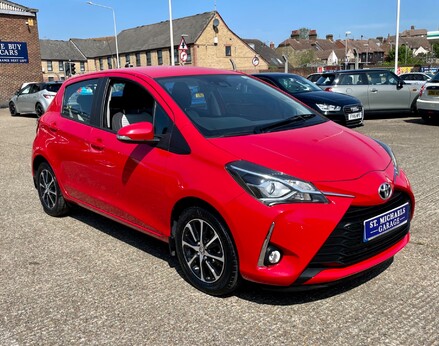 Toyota Yaris VVT-I ICON TECH 4