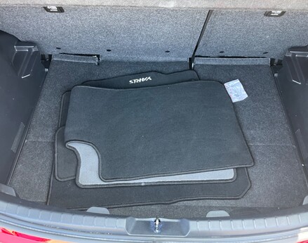 Toyota Yaris VVT-I ICON TECH 54