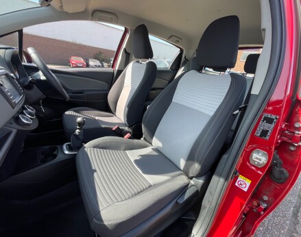 Toyota Yaris VVT-I ICON TECH 50