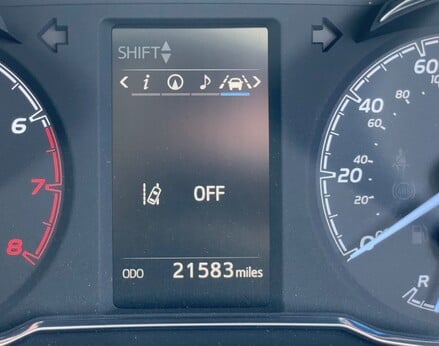 Toyota Yaris VVT-I ICON TECH 25