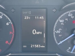 Toyota Yaris VVT-I ICON TECH 21