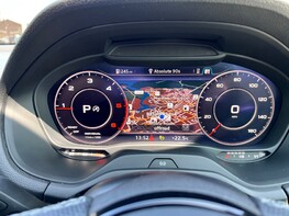 Audi Q2 TDI S LINE 24