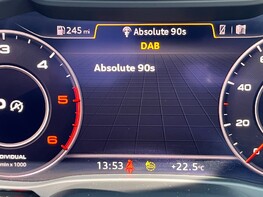 Audi Q2 TDI S LINE 25