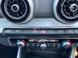 Audi Q2 TDI S LINE 45