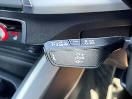 Audi Q2 TDI S LINE 56