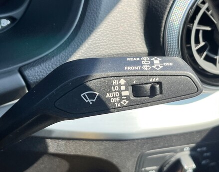 Audi Q2 TDI S LINE 57