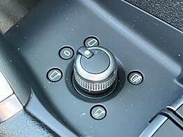 Audi Q2 TDI S LINE 59