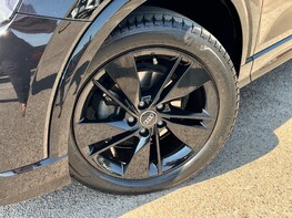 Audi Q2 TDI S LINE 3