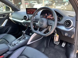 Audi Q2 TDI S LINE 18