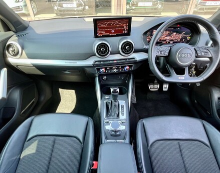 Audi Q2 TDI S LINE 2