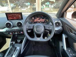 Audi Q2 TDI S LINE 19