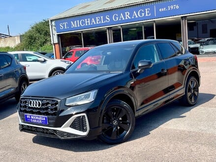 Audi Q2 TDI S LINE