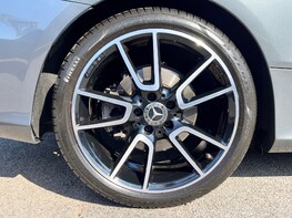 Mercedes-Benz C Class C 200 AMG LINE PREMIUM MHEV 19