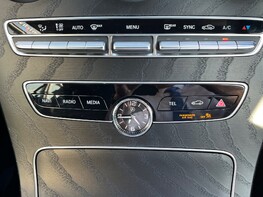 Mercedes-Benz C Class C 200 AMG LINE PREMIUM MHEV 48