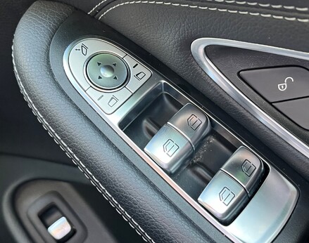 Mercedes-Benz C Class C 200 AMG LINE PREMIUM MHEV 56